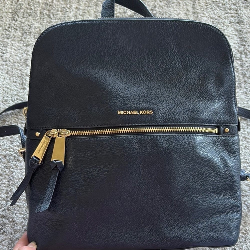Michael Kors Rhea Backpack in navy pebbled leather- Flawless